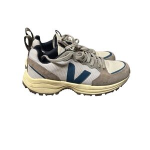 Veja Shoes Men’s US 9 EU 42 Venturi Suede Athletic Blue Gray